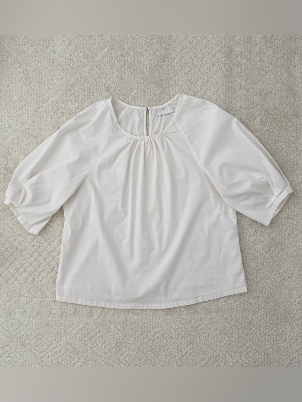14th & Union Short Sleeve White
Blouse